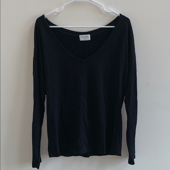 Pure Fiber Delilah black loungewear sweater! - Picture 2 of 7